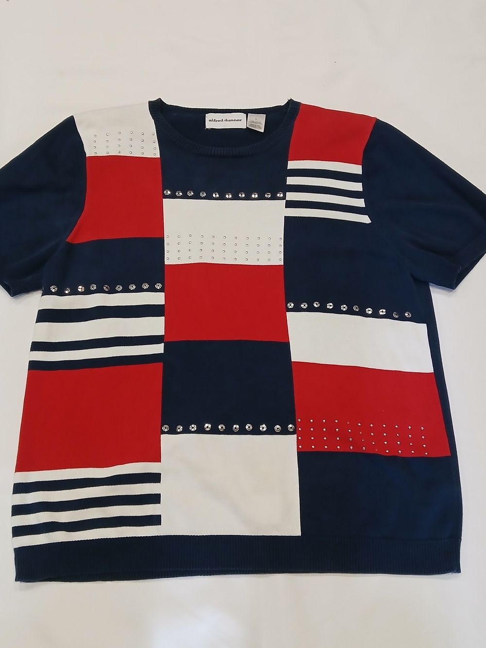 Alfred Dunner Women's L Short Sleeve Sweater Red/White/Blue Patchwork Studded